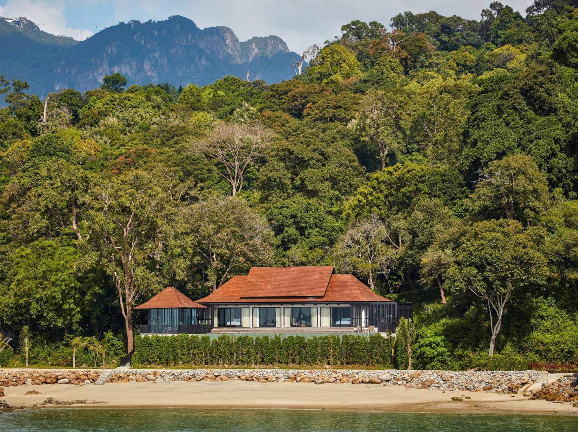 The Ritz-Carlton, Langkawi Hotel Exterior photo