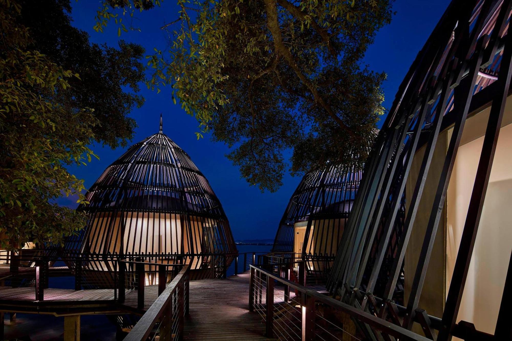 The Ritz-Carlton, Langkawi Hotel Exterior photo