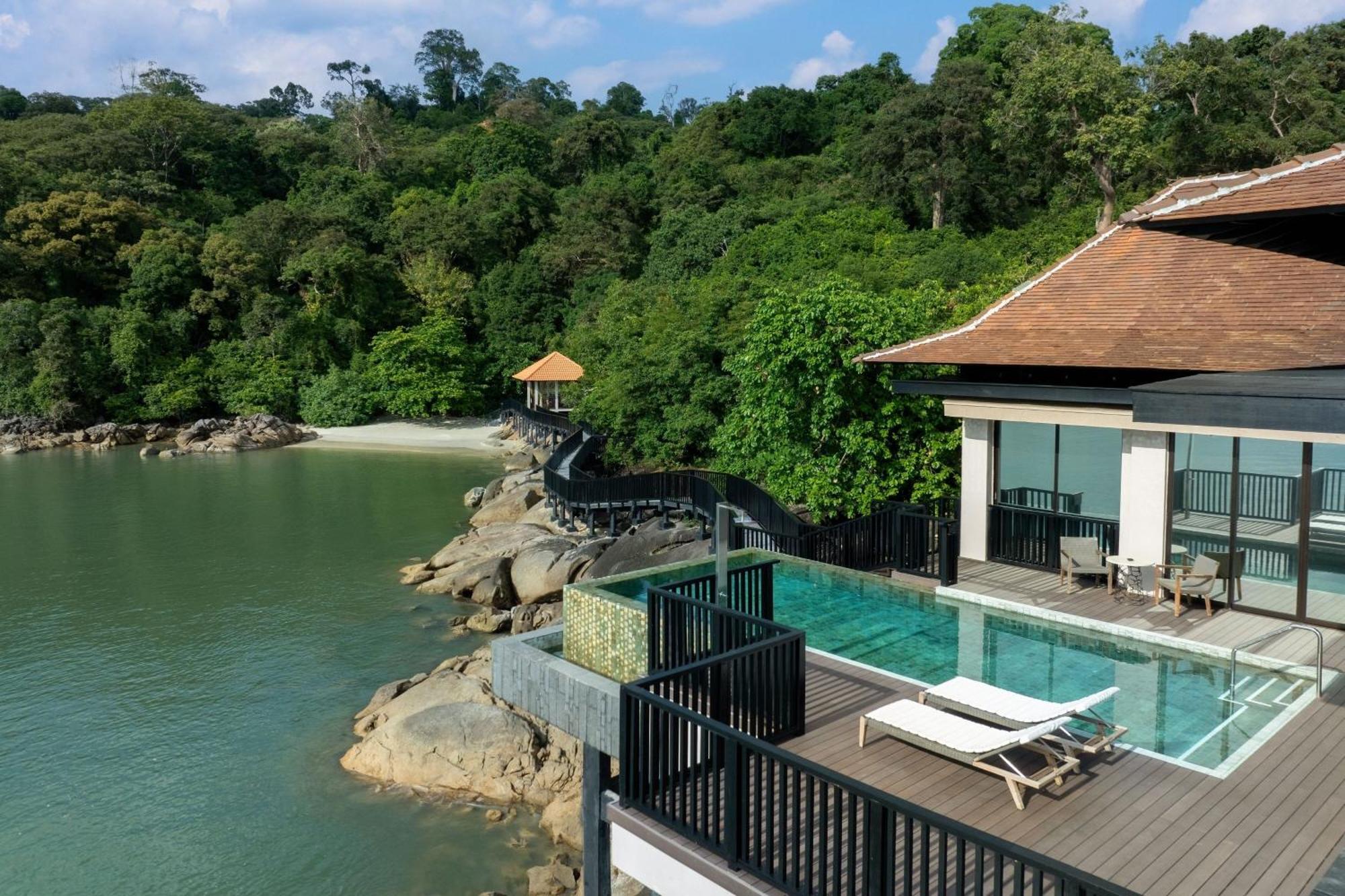 The Ritz-Carlton, Langkawi Hotel Exterior photo